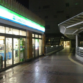 コンビニ ルポ㊤