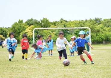 豊橋で東三河女子サッカーフェス 東愛知新聞
