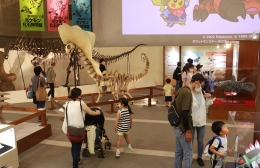 最速で2万人突破 豊橋で開催中の「ポケモン化石博物館」
