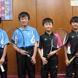 全国小学生ソフトテニス大会出場の児童4人が田原市役所で決意