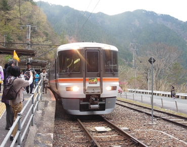 JR飯田線の「秘境駅号」