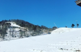 茶臼山で積雪