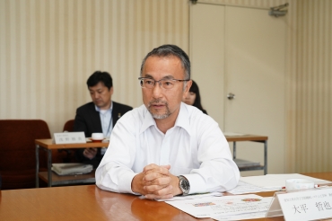 取り組みについて説明する大平教授=蒲郡市役所で