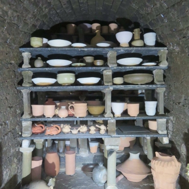 渥美窯陶友会 豊橋で最後の作陶展 東愛知新聞