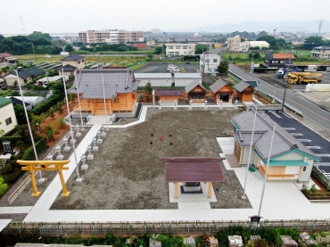 生まれ変わった八五郎神社=豊橋市清須町で