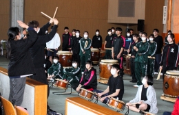 東栄で3月10日、県内高校和太鼓部員ら演奏会