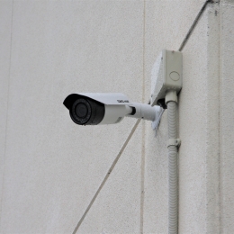 豊橋市など屋外防犯カメラ設置を強化