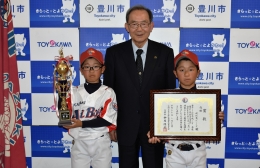 豊川の石守兄弟 全国少年野球で活躍誓う