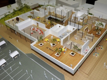 小坂井生涯学習会館に展示される小坂井地域交流会館の設計案模型