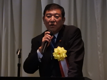 2016年9月、豊川市内で講演した石破氏