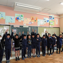 豊川の小学校 予定前倒しでエアコン設置完了か