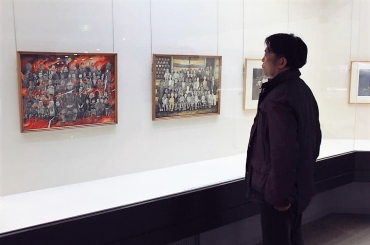 昨年12月、恩師・近藤さんの追悼展に訪れていた渡辺さん