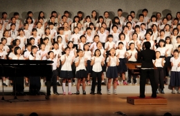 豊橋市内26の小学校が合同コンサート