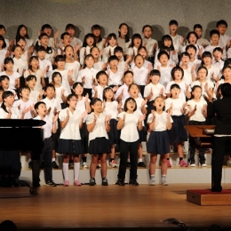豊橋市内26の小学校が合同コンサート