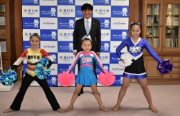 チアダンス全国大会 豊川の小中学生出場