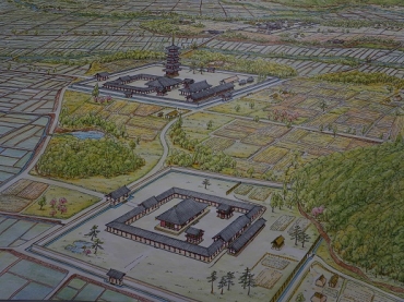 国分尼寺(手前)と塔があった国分寺の復元図
