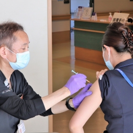 県内4医療機関でコロナワクチン接種が始まる