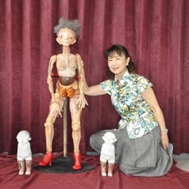 宮本さんと出品する人形