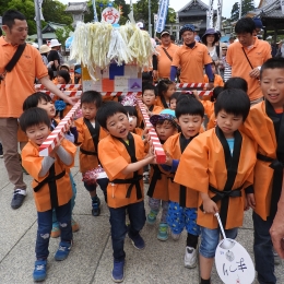 豊川稲荷春季大祭で子ども神輿など盛大に